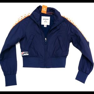 NWT runner Windbreaker Superdry